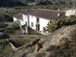 A country house for sale in the Saliente Alto area